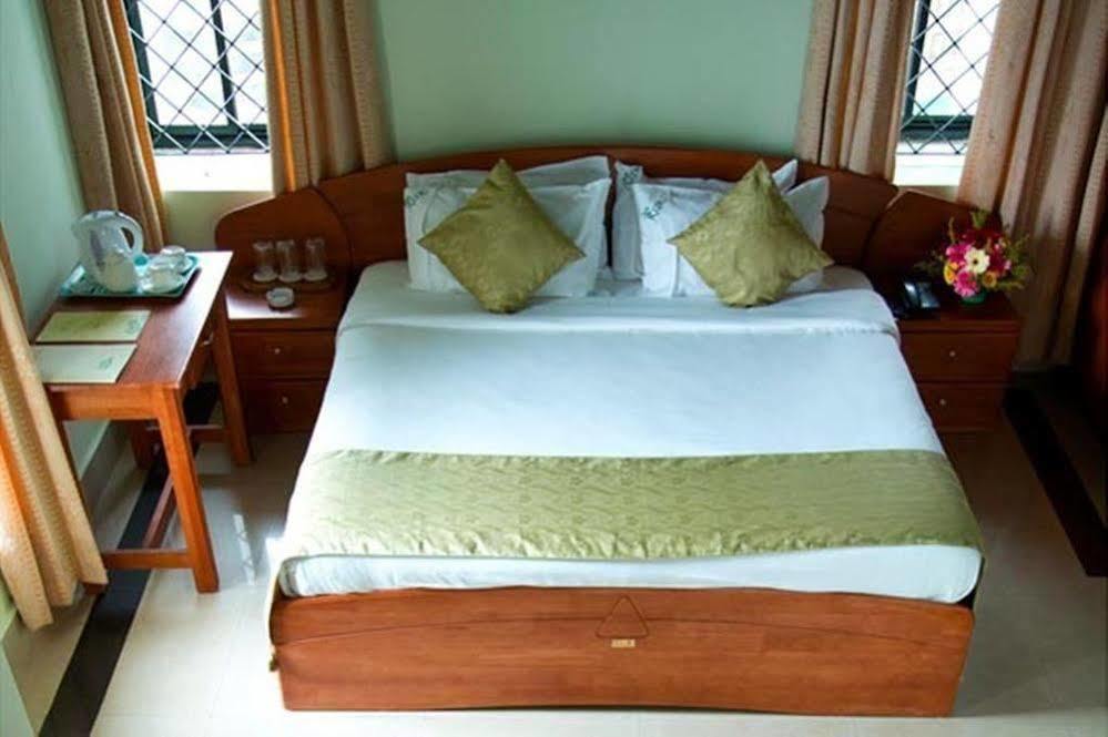 Ktdc Aranya Nivas Thekkady Hotel Kumily Exterior photo