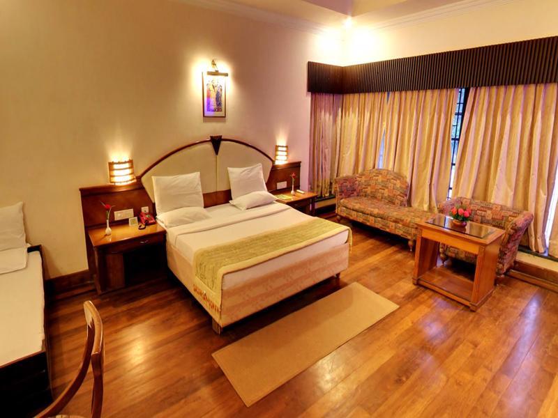 Ktdc Aranya Nivas Thekkady Hotel Kumily Exterior photo